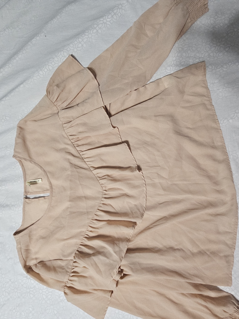 Truth Cream Ruffle-Front Long Sleeve Blouse - Picture 4 of 6